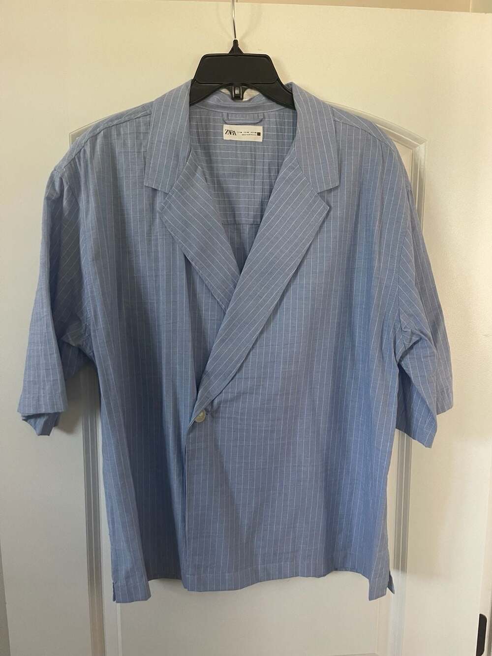 Zara Short Sleeve Button Front Striped Shirt Size L Light Blue White